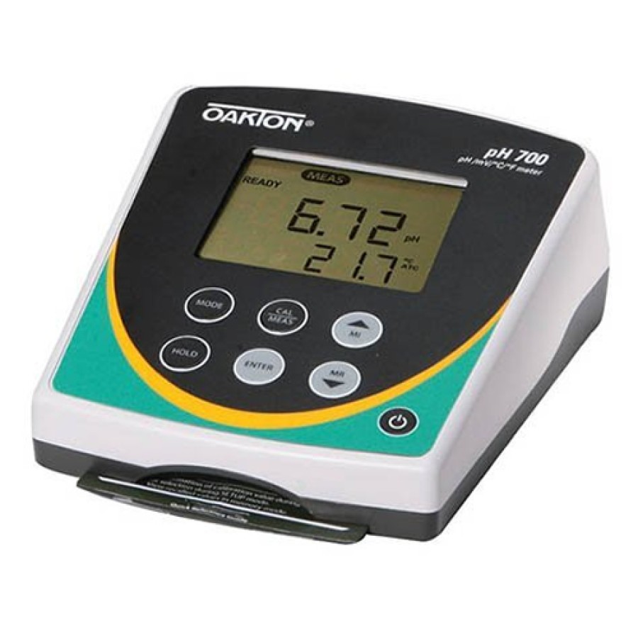 Oakton WD-35419-00 Eutech pH 700 pH/ORP/Temperature Benchtop Meter